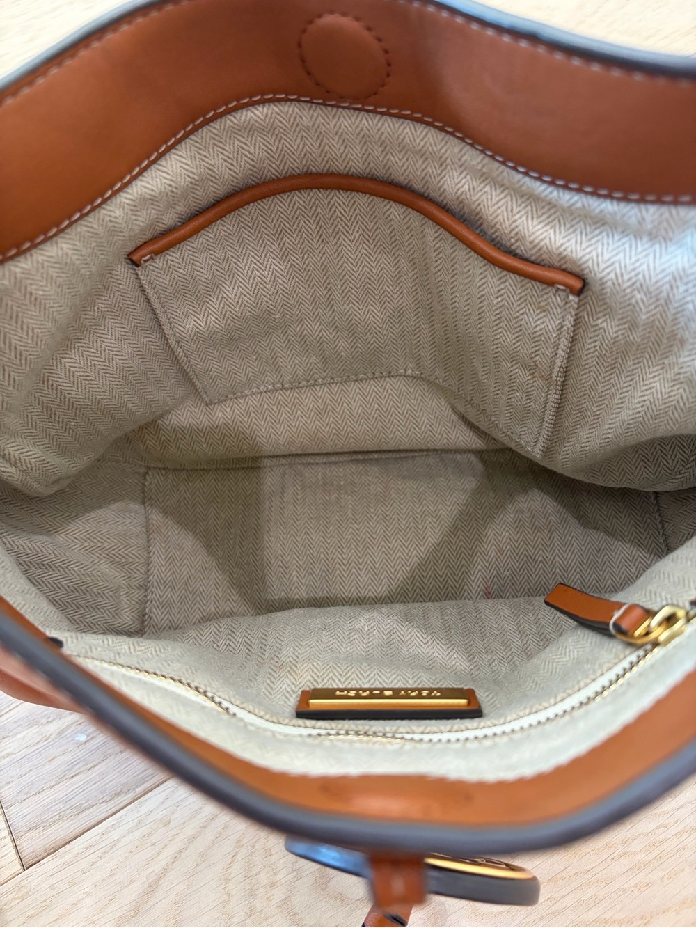 Tory Burch Cognac Leather Hobo with Logo Medallion - Picture 11 of 16
